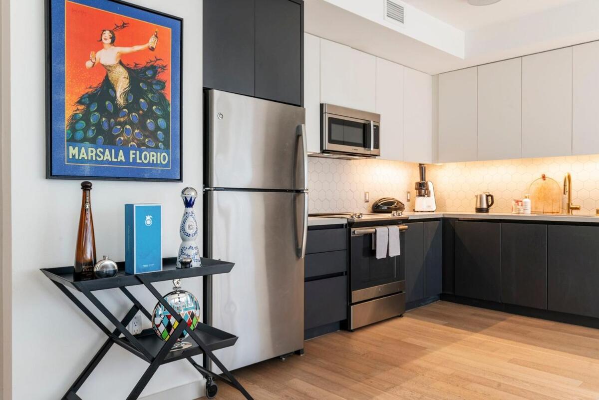2Br Hollywood Luxurious Condo ลอสแอนเจลิส ภายนอก รูปภาพ
