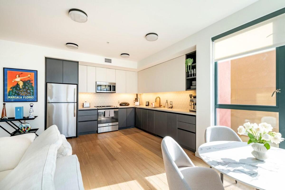 2Br Hollywood Luxurious Condo ลอสแอนเจลิส ภายนอก รูปภาพ